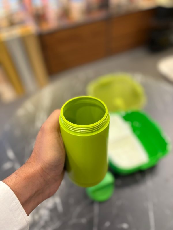 Lunch Box With Bottle - Image 3
