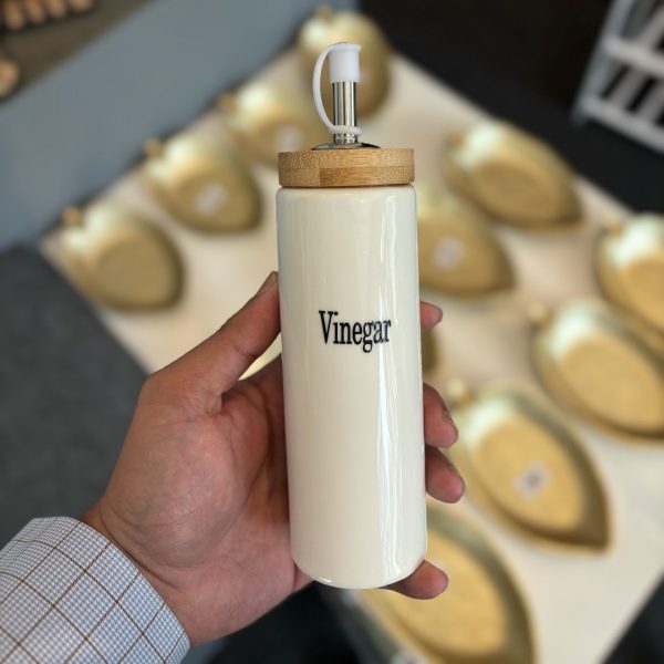Oil and Vinegar - Image 2